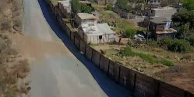 border wall san diego