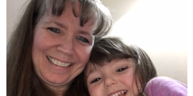 Braelynn and Tammy Dalsing.