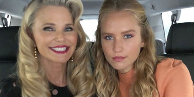 Christie Sailor Insta