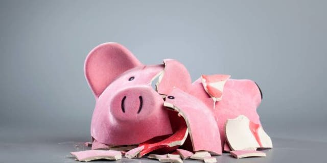 broken-piggy-bank