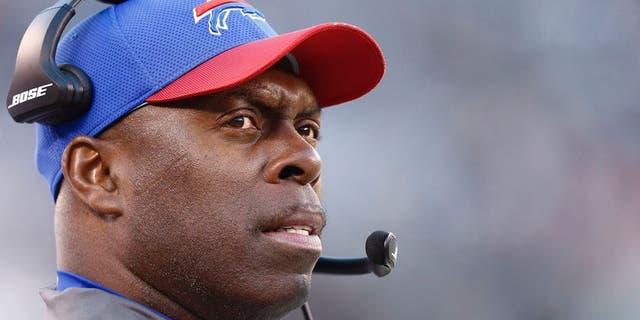 EAST RUTHERFORD, NJ - JANUARY 01: Head coach Anthony Lynn of the Buffalo Bills stands on the sidelines against the New York Jets at MetLife Stadium on January 1, 2017 in East Rutherford, New Jersey. (Photo by Jeff Zelevansky/Getty Images)