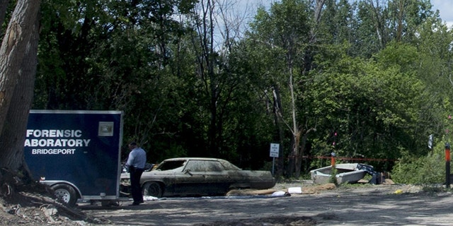 Submerged Car Found With Human Remains Inside Still A Mystery Fox News 0277