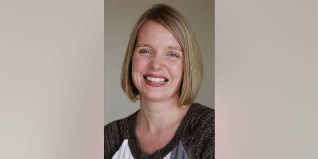 This Sept. 18, 2014, photo, shows new deputy editor for the U.S. Central Region Sarah Rafi. Rafi, a veteran editor who has helped lead Associated Press coverage of such stories as the massive tornado that devastated Joplin, Missouri, and the shooting of Michael Brown in Ferguson, Missouri, has been promoted from assistant editor to deputy editor for the U.S. Central Region, which oversees AP journalism in 14 states from the Canadian border to Texas. The appointment was announced, Tuesday, June 21, 2016, by Central Region Editor Tom Berman. (AP Photo/M. Spencer Green)