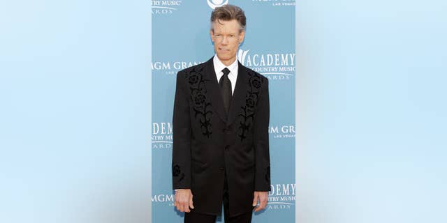 c9ccd407-Randy Travis