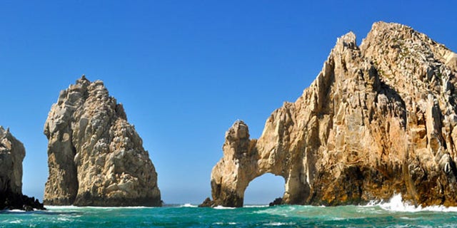 There are some great deal as Los Cabos cleans up from Odile.