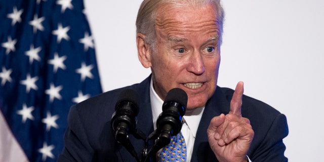 biden_moonshot_cancer_ap