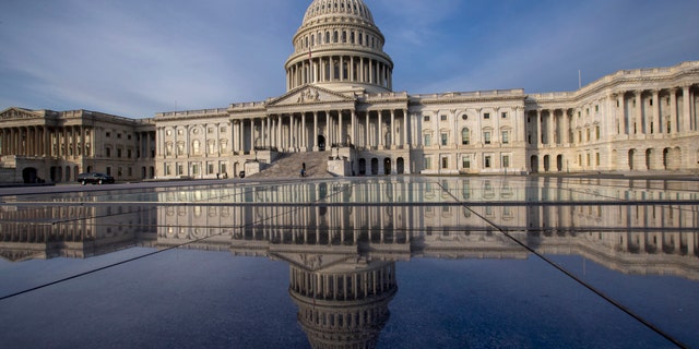 4fab0d2b-capitol hill