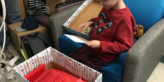 14,000 strangers responded to Jacob Thompson's wish for Christmas cards to celebrate his favorite holiday.
