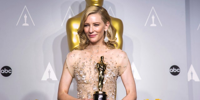 Blanchett at the 2014 Academy Awards.