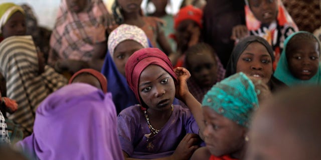 Boko Haram refugees risk lives to cross lake to Chad camps | Fox News