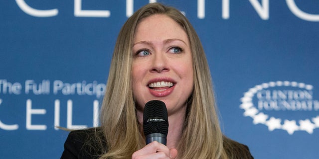 Chelsea Clinton announced she is pregnant with the first grandchild of former President Bill Clinton and former Secretary of State Hillary Clinton.  (REUTERS/Andrew Kelly)