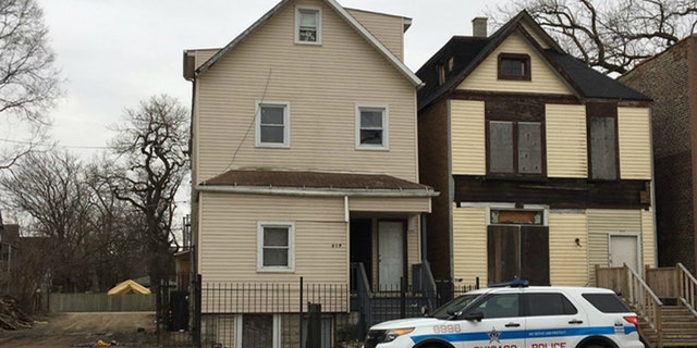 9 children hospitalized after found in filthy Chicago home with no food ...