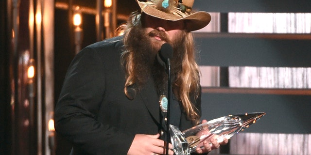 Chris Stapleton accepts the award for new artist of the year at the 49th annual CMA Awards at the Bridgestone Arena on Wednesday, Nov. 4, 2015, in Nashville, Tenn.