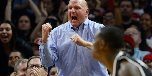 LOS ANGELES, CA - OCTOBER 31: Steve Ballmer, owner of the Los Angeles Clippers, reacts during the basketball game between the Clippers and Sacramento Kings at Staples Center October 31, 2015, in Los Angeles, California. (Photo by Kevork S. Djansezian/Getty Images)