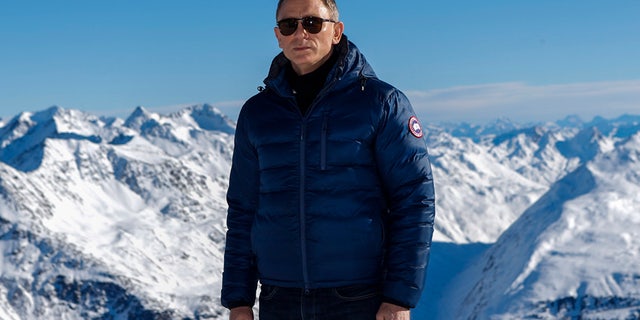 Jan. 7, 2015: Actor Daniel Craig poses to promote the James Bond film "Spectre" at Gaislachkogel mountain in the Austrian ski resort of Soelden.