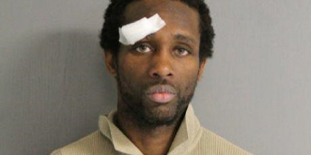 Chicago Police identified 36-year-old Deandre Cavaness as the suspect who slashed a woman's face while she waited at a bustop.