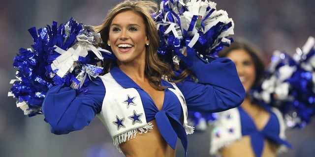 Ex-Dallas Cowboys Cheerleader Claims Mascot Was Paid More Than Squad ...