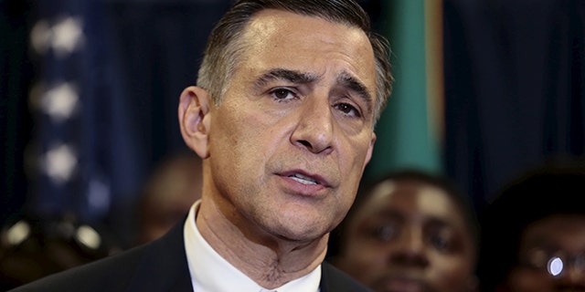 Head of a U.S. Congressional delegation to Nigeria Darrell Edward Issa speaks during a new conference during a visit by the delegation to Abuja, as part of efforts by the U.S. to enhance cooperation between both countries in tackling the Boko Haram in Nigeria August 4, 2015. REUTERS/Afolabi Sotunde - RTX1MZPO