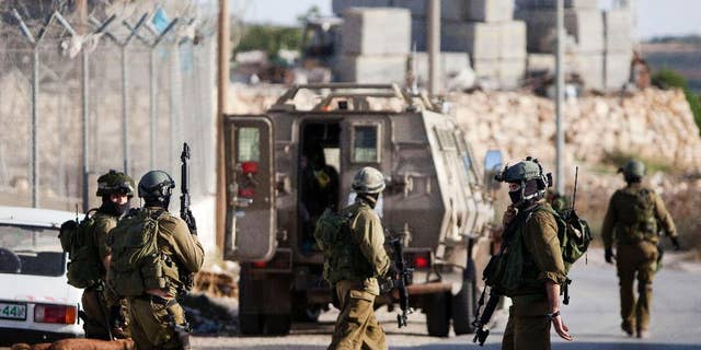 Medics: Israeli Army Fire During West Bank Arrest Raids Kills 1 ...