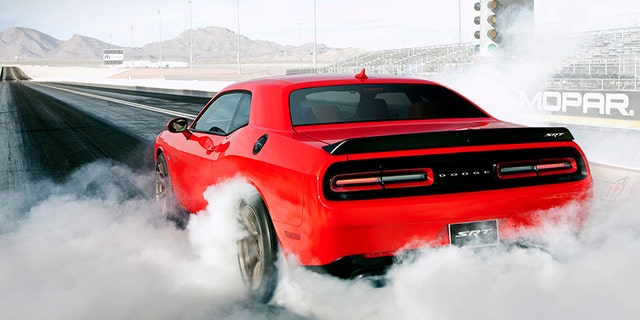 2016 Dodge Challenger SRT Hellcat