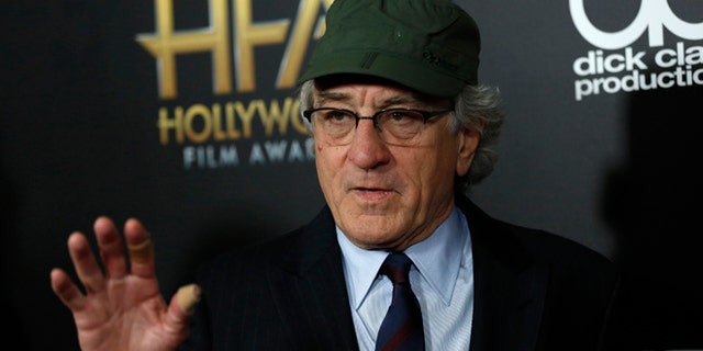 Robert De Niro arrives at the Hollywood Film Awards in Beverly Hills, California,Nov. 1, 2015.