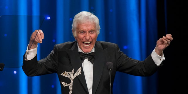 Dick Van Dyke Explains What Keeps Him Going At Age 93 In Hollywood 3211