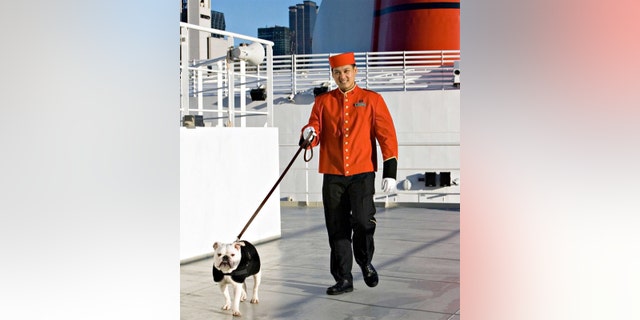 Time for a stroll. (Cunard)