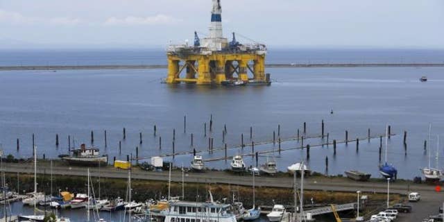 May 12, 2015: The Shell Oil Company's drilling rig Polar Pioneer is shown in Port Angeles, Washington. (REUTERS/Jason Redmond)