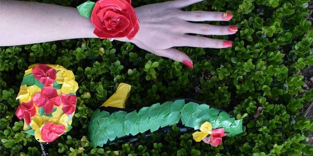The inspiration behind her floral design comes from her father, the teen said.