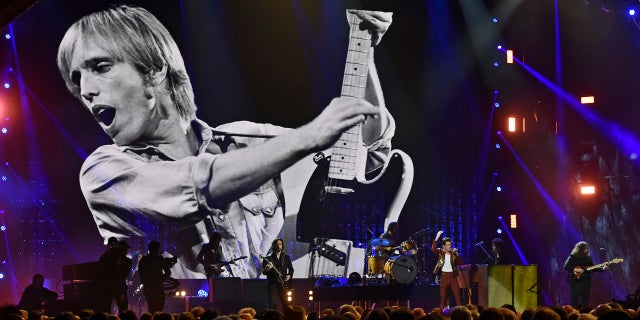 The Killers perform at the Rock and Roll Hall of Fame induction ceremony, Saturday, April 14, 2018, in Cleveland.