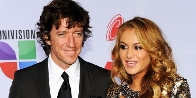 LAS VEGAS, NV - NOVEMBER 10: Singer Paulina Rubio (R) and Nicolas Vallejo-Najera arrive at the 12th annual Latin GRAMMY Awards at the Mandalay Bay Resort & Casino on November 10, 2011 in Las Vegas, Nevada. (Photo by Ethan Miller/Getty Images)
