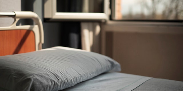 hospital_bed
