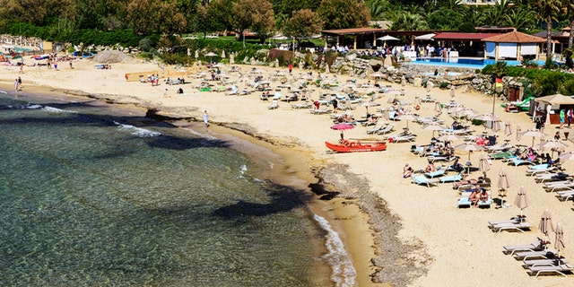 Italian Beaches Crack Down On Spot Saving Tourists Fox News