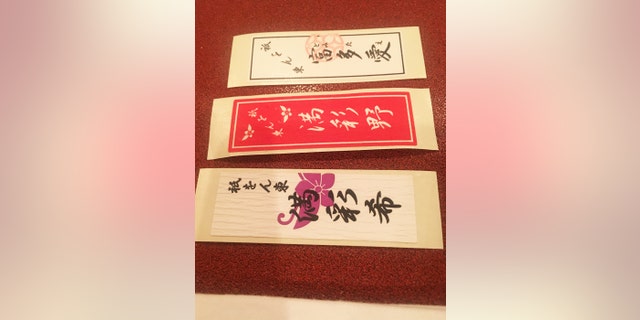 Modern geishas use their own version of business cards.