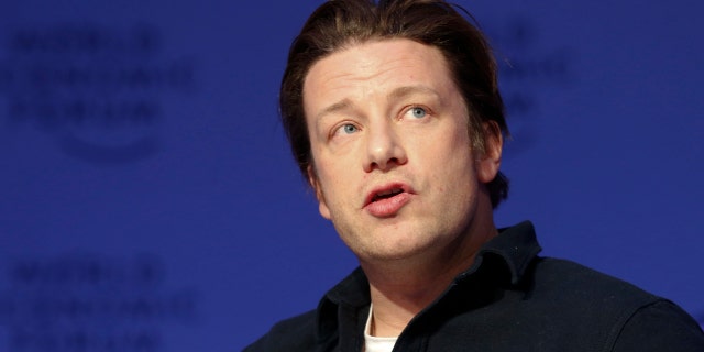 Chef Jamie Oliver attends the annual meeting of the World Economic Forum (WEF) in Davos, Switzerland, January 18, 2017. REUTERS/Ruben Sprich - RTSW2OO