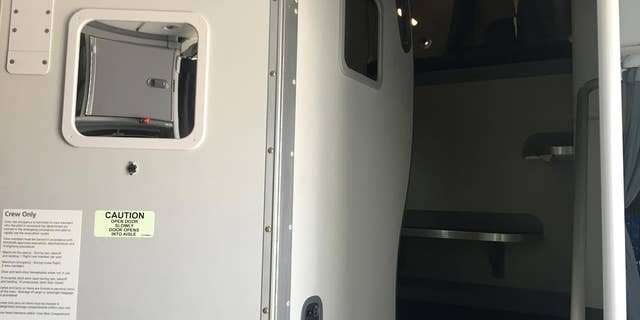 This is where American Airlines flight attendants sleep on Boeing 787 Dreamliners.