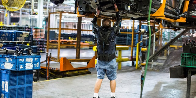 Called EksoVest, the wearable technology elevates and supports a workerâs arms while performing overhead tasks.