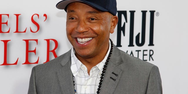 In February 2009, Russell Simmons agreed to pay $40,000 per month in child support for his daughters Ming and Aoki with ex-wife Kimora Lee Simmons.