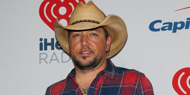 Jason Aldean called out Gov. Gavin Newsom on Instagram.