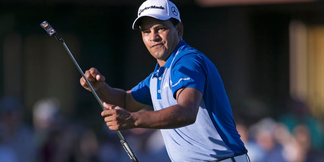 Fabian Gomez during the final round of the Sony Open, Sunday, Jan. 17, 2016, in Honolulu.