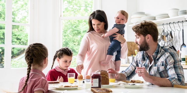 One busy mom of four (not pictured) has shared her best tips for staying focused and positive as a New Year begins — even after New Year's resolutions have slipped by the boards already. 