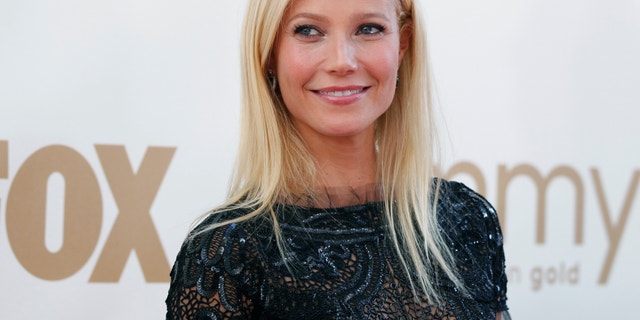 Actress Gwyneth Paltrow arrives at the 63rd Primetime Emmy Awards in Los Angeles September 18, 2011.