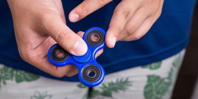fidget_spinner