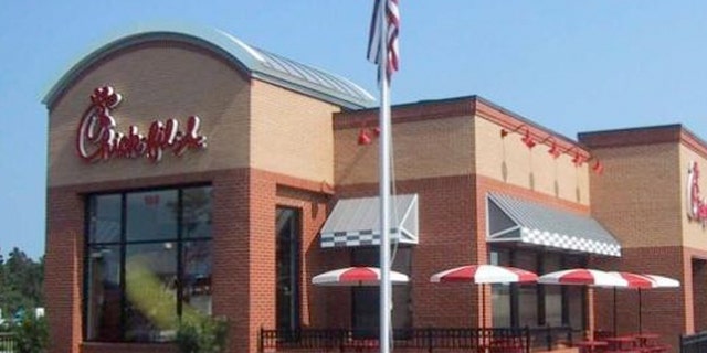 Most Chick-fil-A locations across the country will be offering free meals to veterans and active-duty members on Veterans Day.
