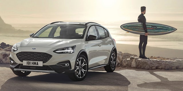 The Focus Active will go on sale in mid-2019.