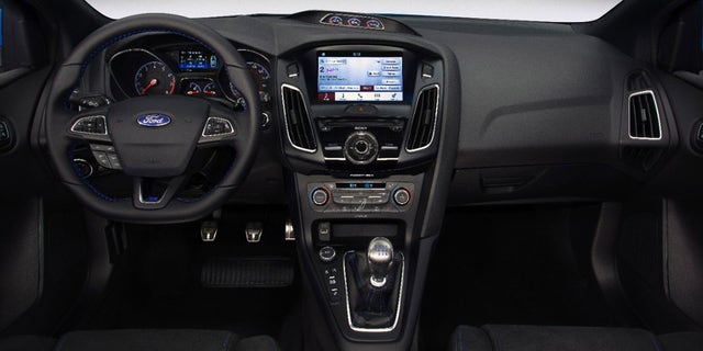 Ford Focus RS cabin