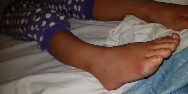 foot 2 jodie thomas