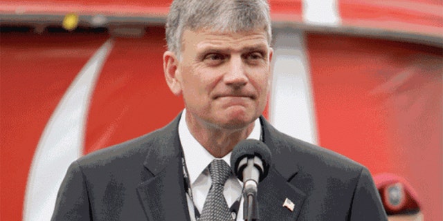 May 24, 2009: Franklin Graham prepares to give the invocation before the NASCAR Coca-Cola 600 auto race at Lowe's Motor Speedway in Concord, N.C. (AP)