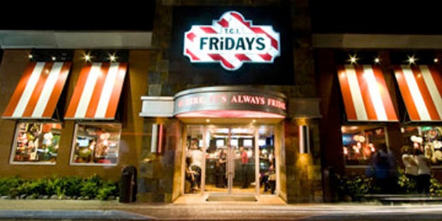 Suit claims that the restaurant didn't list drink prices.