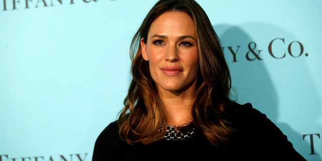 Jennifer Garner visited victims of Hurricane Harvey.